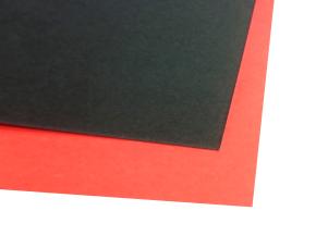 Pk.50 Cart T/C Rojo/Negro 240Gr 21.5X28Cm